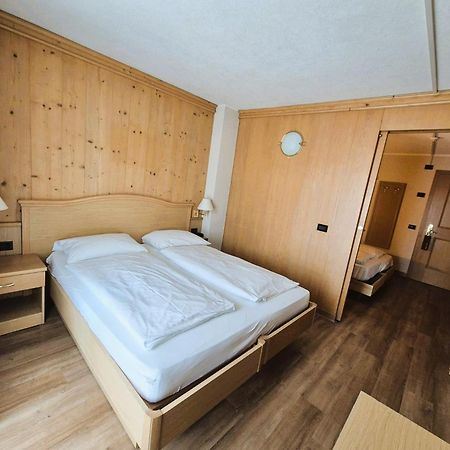 Hotel Angelica 리비뇨 외부 사진