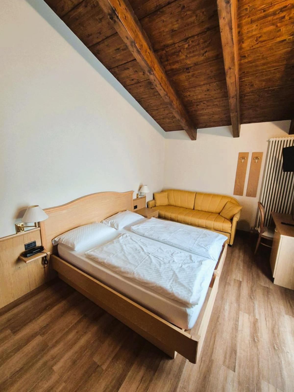 Hotel Angelica 리비뇨 외부 사진