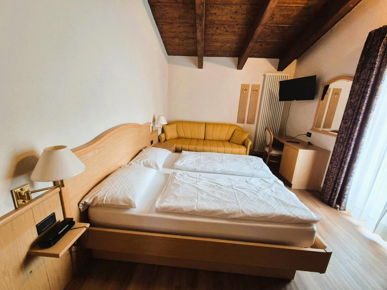 Hotel Angelica 리비뇨 외부 사진