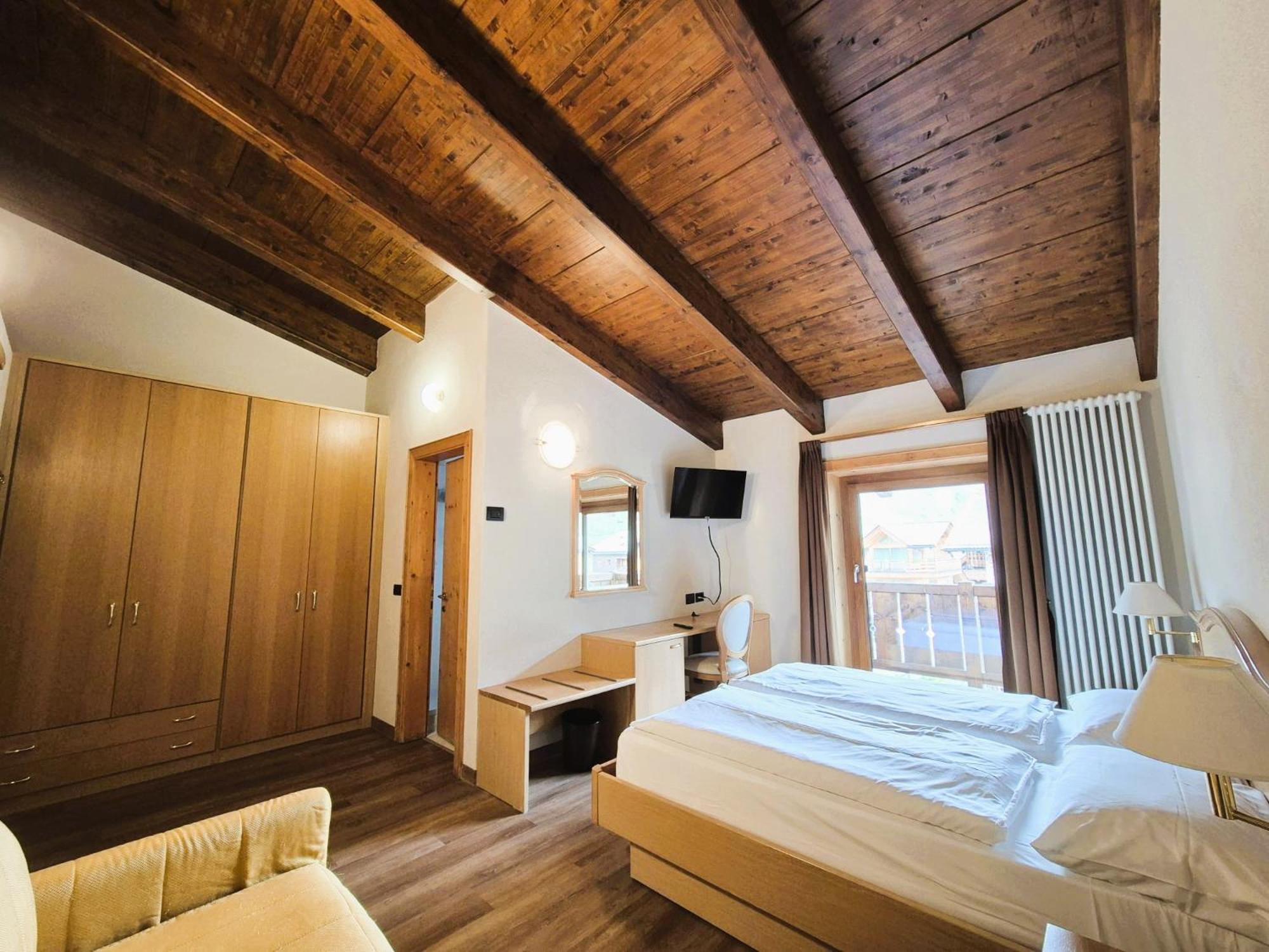 Hotel Angelica 리비뇨 외부 사진