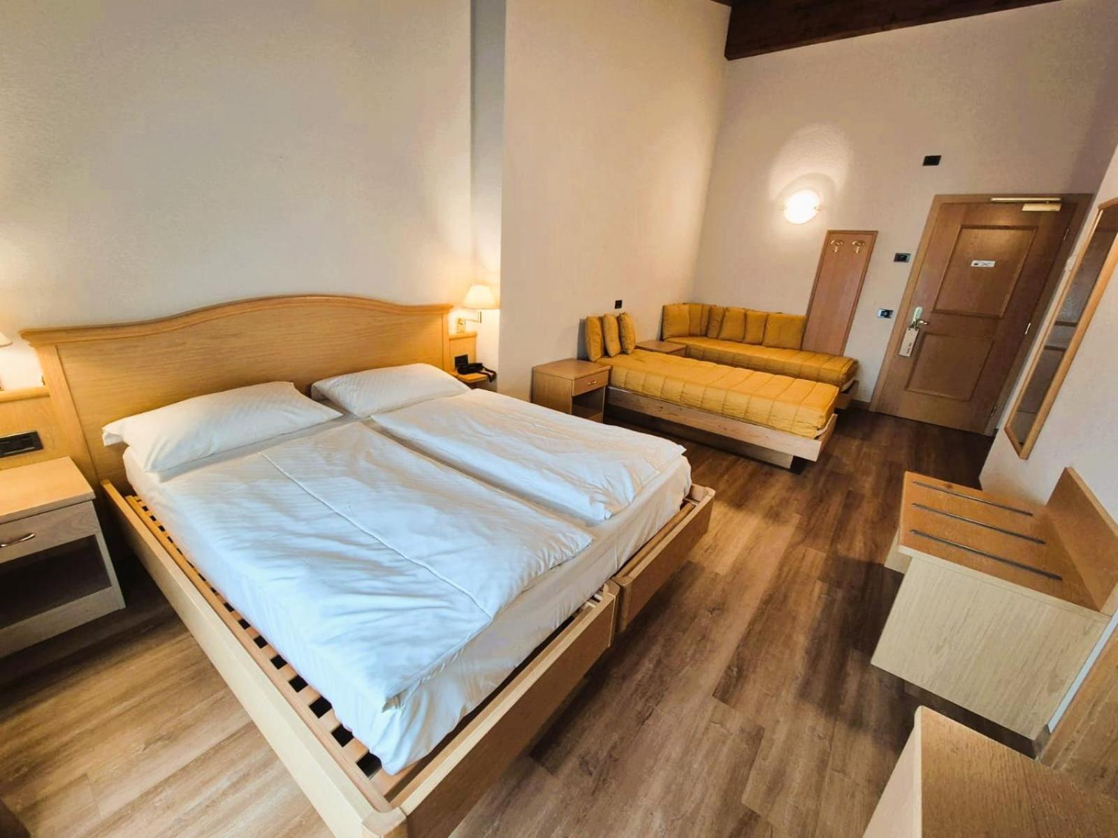 Hotel Angelica 리비뇨 외부 사진