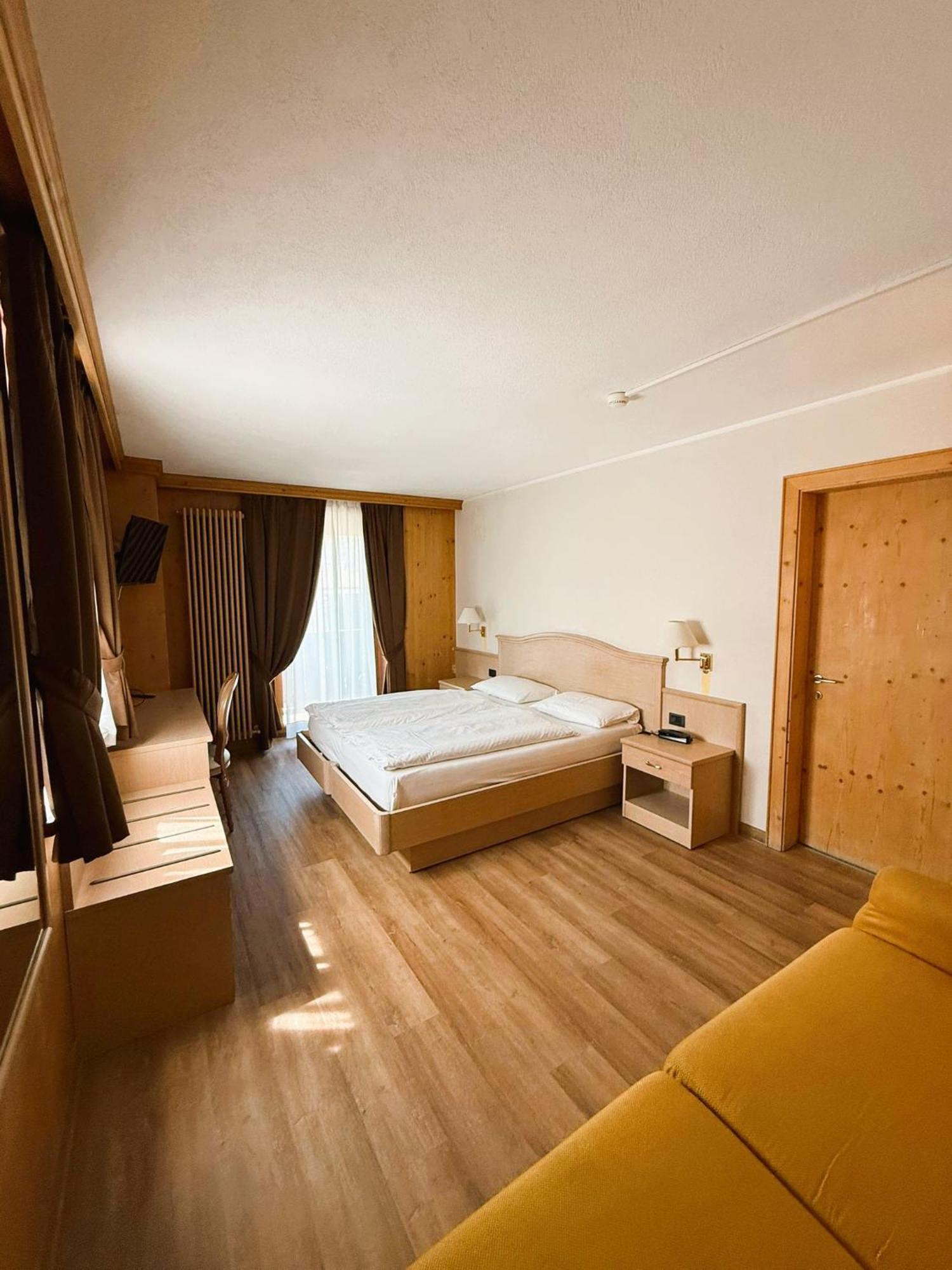 Hotel Angelica 리비뇨 외부 사진