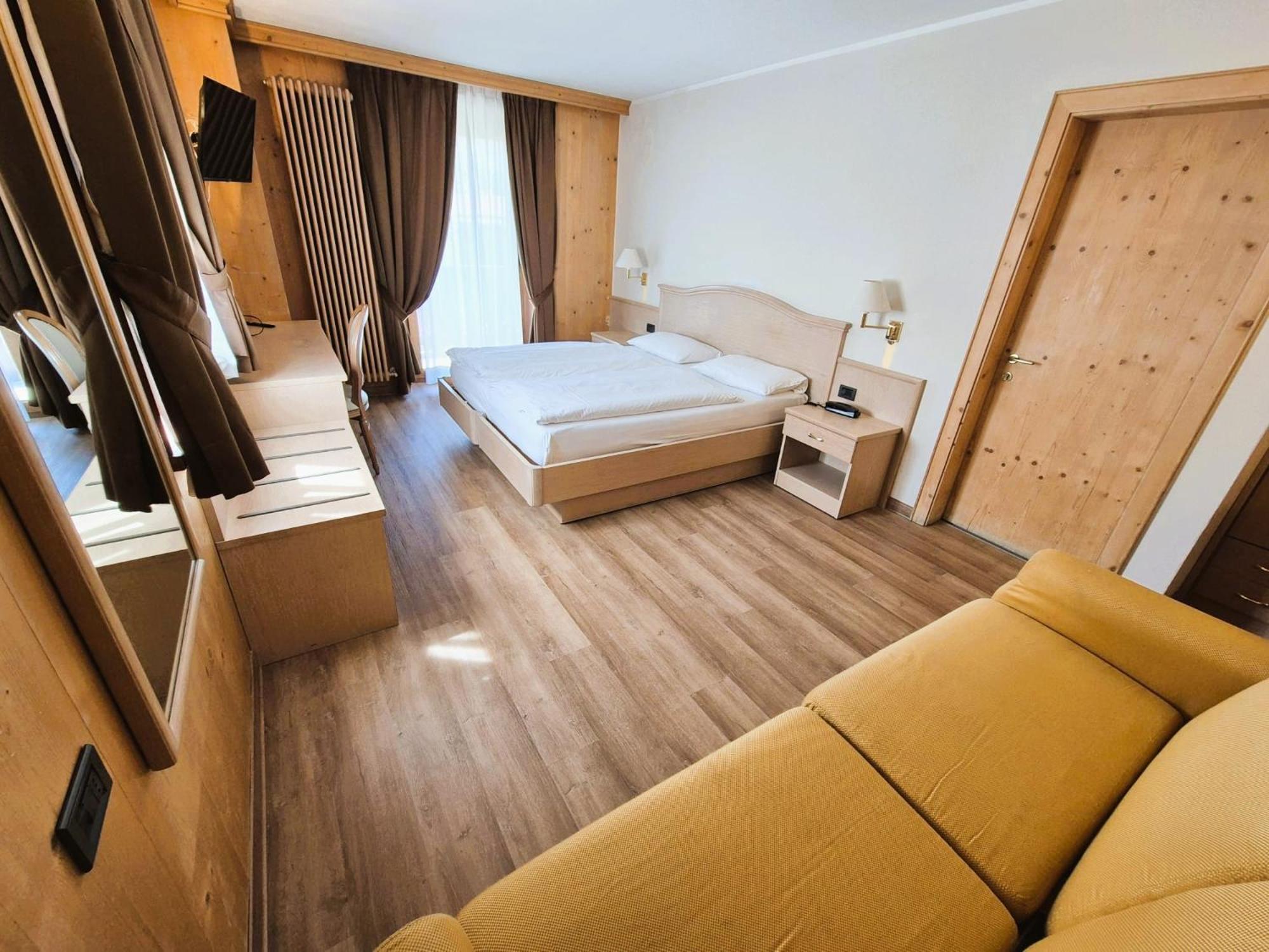 Hotel Angelica 리비뇨 외부 사진