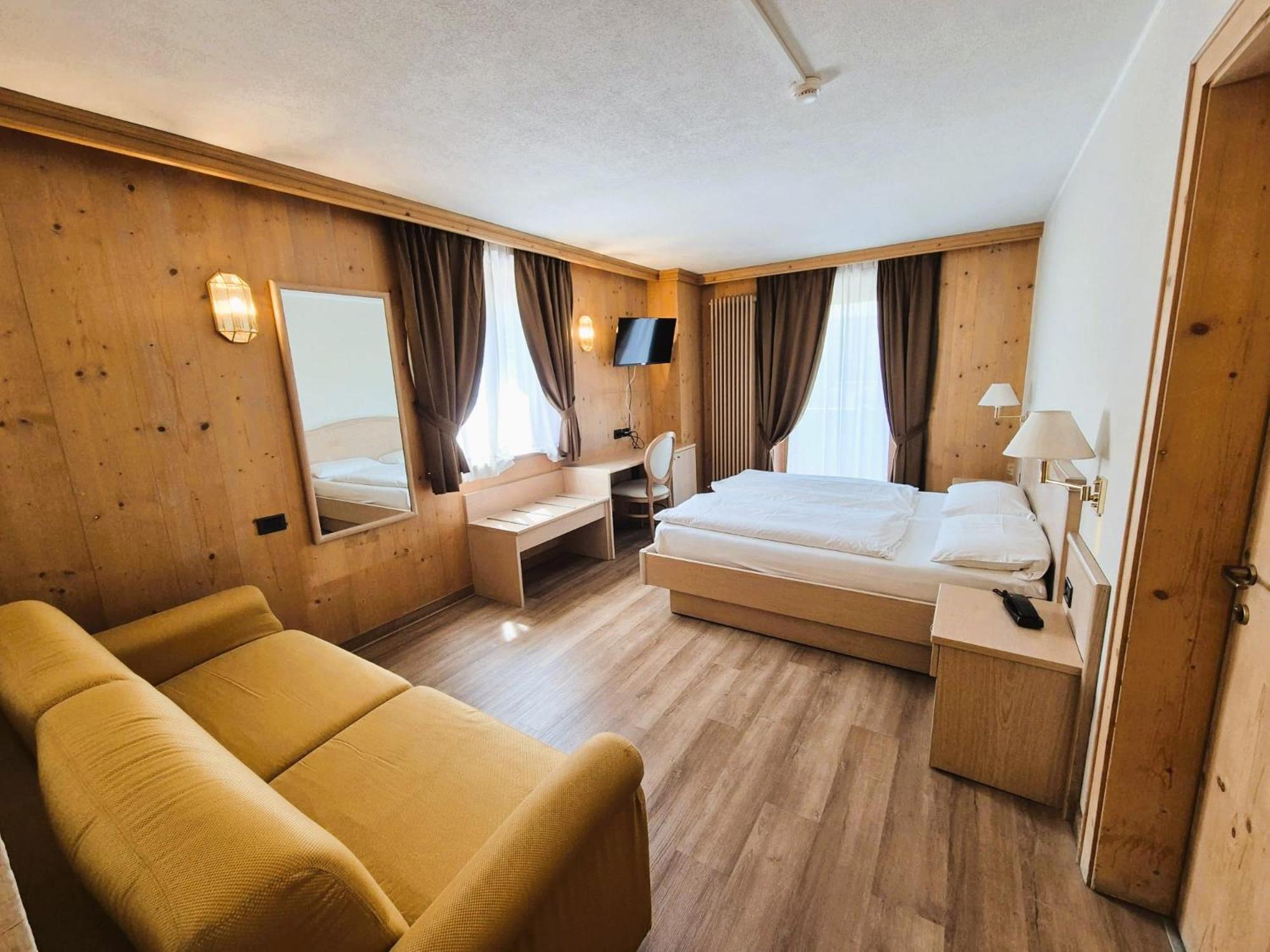 Hotel Angelica 리비뇨 외부 사진