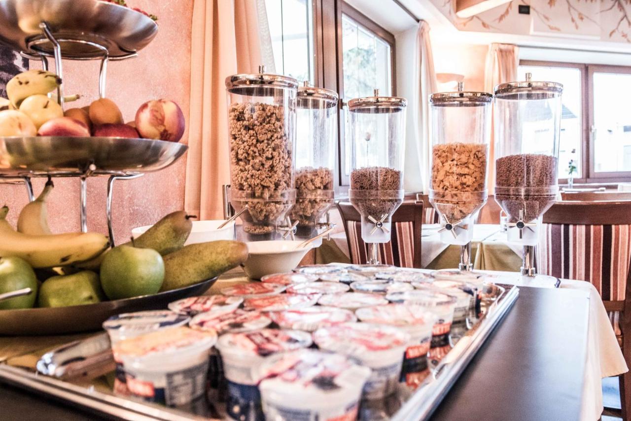 Hotel Angelica 리비뇨 외부 사진